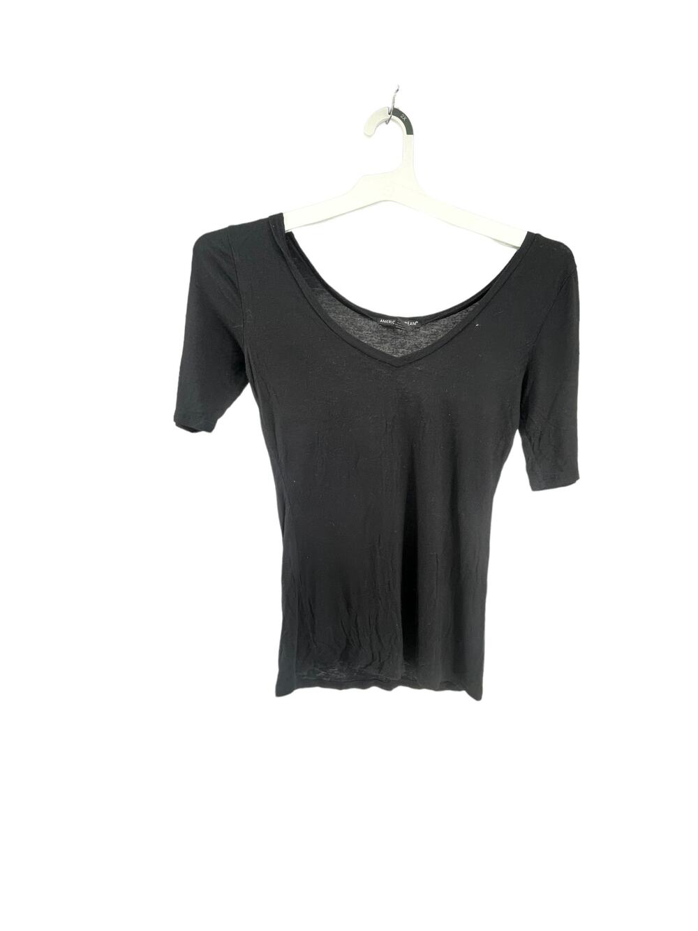 American Dream Girls Black V-Neck Short Sleeve T-Shirt Youth Size Medium